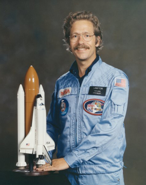 Michael Lampton